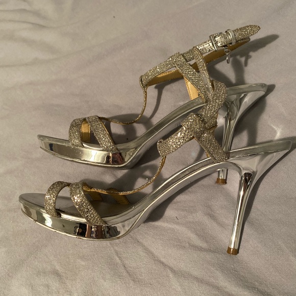 Michael Kors silver sparkle sandal heels - Picture 1 of 6